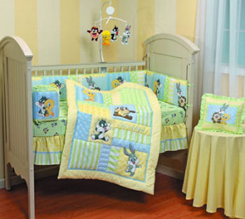Baby Furniture Warehouse on Baby Bugs Bunny And Baby Lola Bunny Looney Tunes Crib Bedding