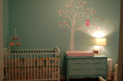 Baby Furniture Chicago on The Baby S Crib And Personalized Jeweled Tree Wall Decal