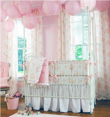  Baby  Nursery on Lovely Baby Rose Theme Nursery Ideas