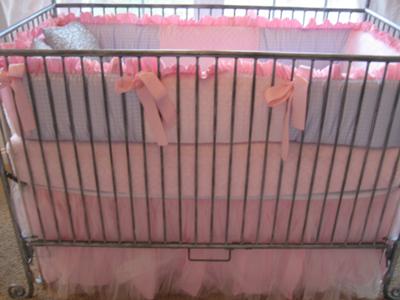 Elegant Custom Made Modern Baby Crib Bedding Set 