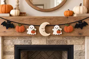 crochet-halloween-garland-pattern-hero.jpg