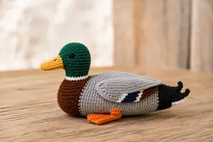 free-crochet-mallard-duck-pattern.jpg