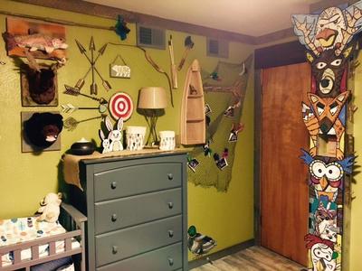 DIY Totem pole in Baby Arrow's Home In The Forest Nursery Room