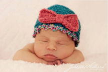 Newborn baby girl bow baby beanie hat crochet pattern for chunky yarn