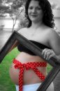 Framed Belly!  31 weeks Pregnancy Picture 