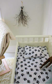 paw print crib sheets