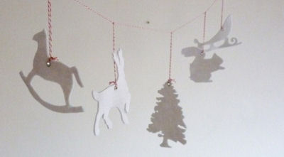 White Felt Garland Forest Friends Baby Nursery Wall Decorations Reindeer Santa's Sleigh Christmas Tree 