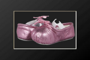 Shiny pink metallic ballet flat baby girl crib shoes
