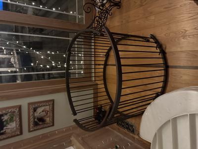 a brass Little Miss Liberty Frette Round Crib