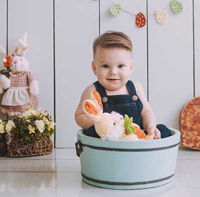 Easter baby boy photo ideas props overalls bunny