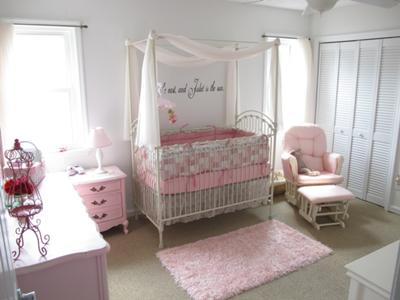 Juliet's Romantic Pink Gingham Palace